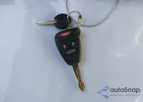 2006 Chrysler 300 Touring из США, поврежденный, VIN 2C3KA53GX6H329146